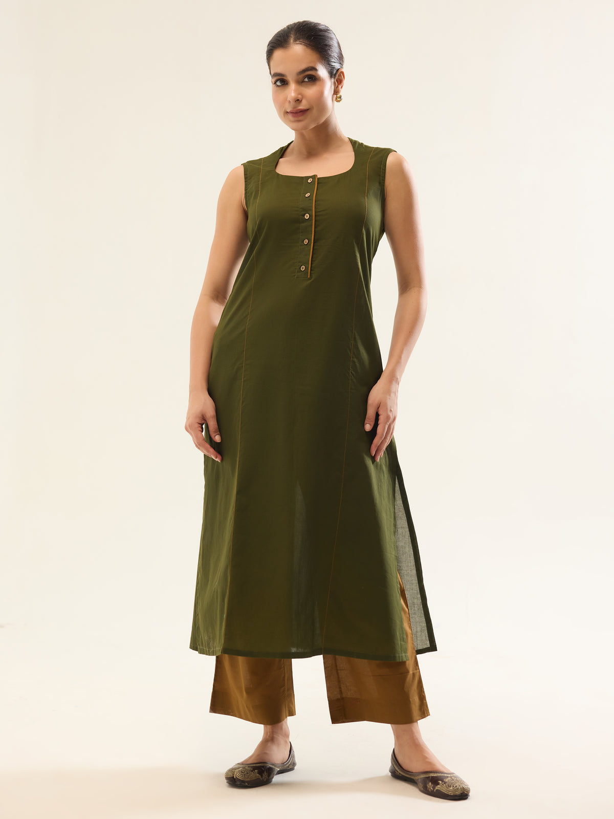 Green Solid Kurta And Plazzo Set