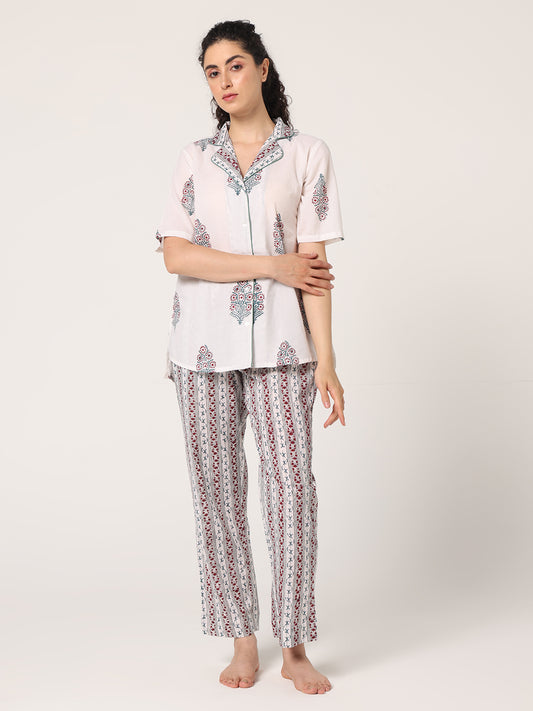 WHITE- GREY  HAND BLOCK PINTED FULL NIGHT SUIT