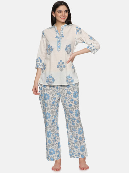 WHITE AND BLUE BLOCK PRINT LOUNGE WEAR