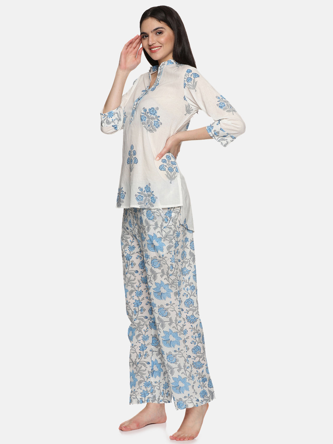 WHITE AND BLUE BLOCK PRINT LOUNGE WEAR