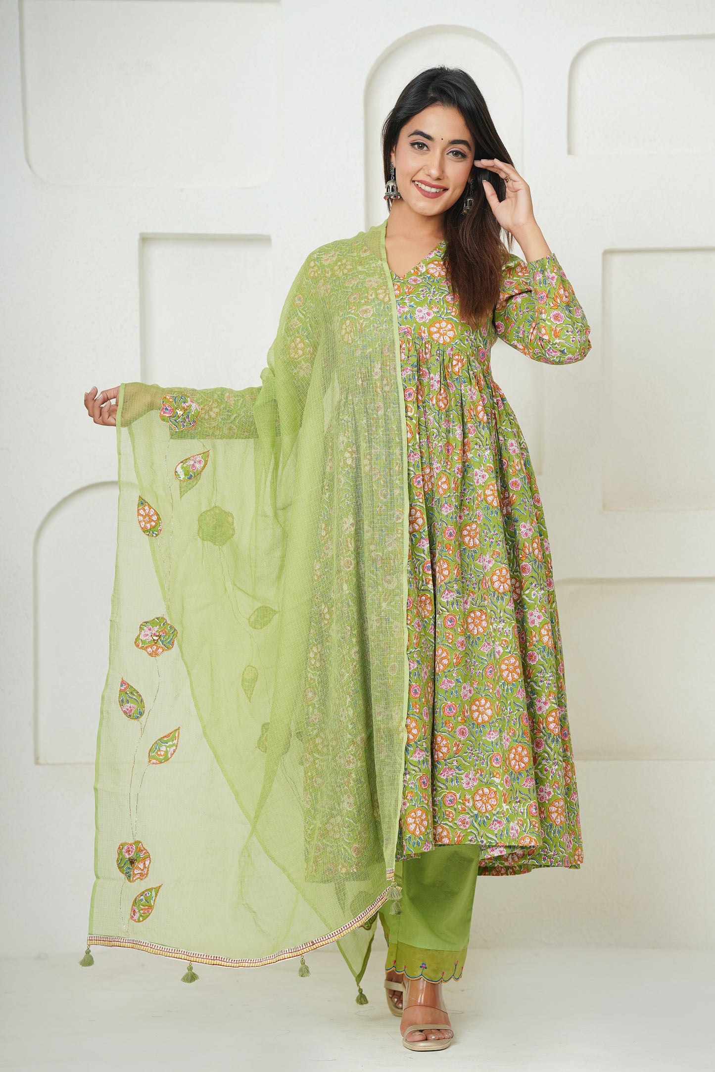 GREEN FLORAL BLOCK PRINT GATHER ANARKALI KURTA SET