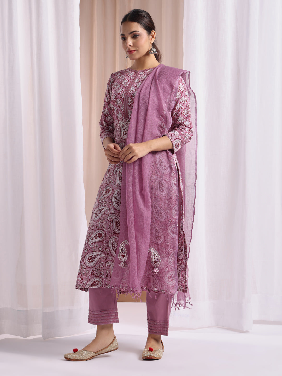 Purple Hand block printed kurta with plain pant and kota doriya dupatta