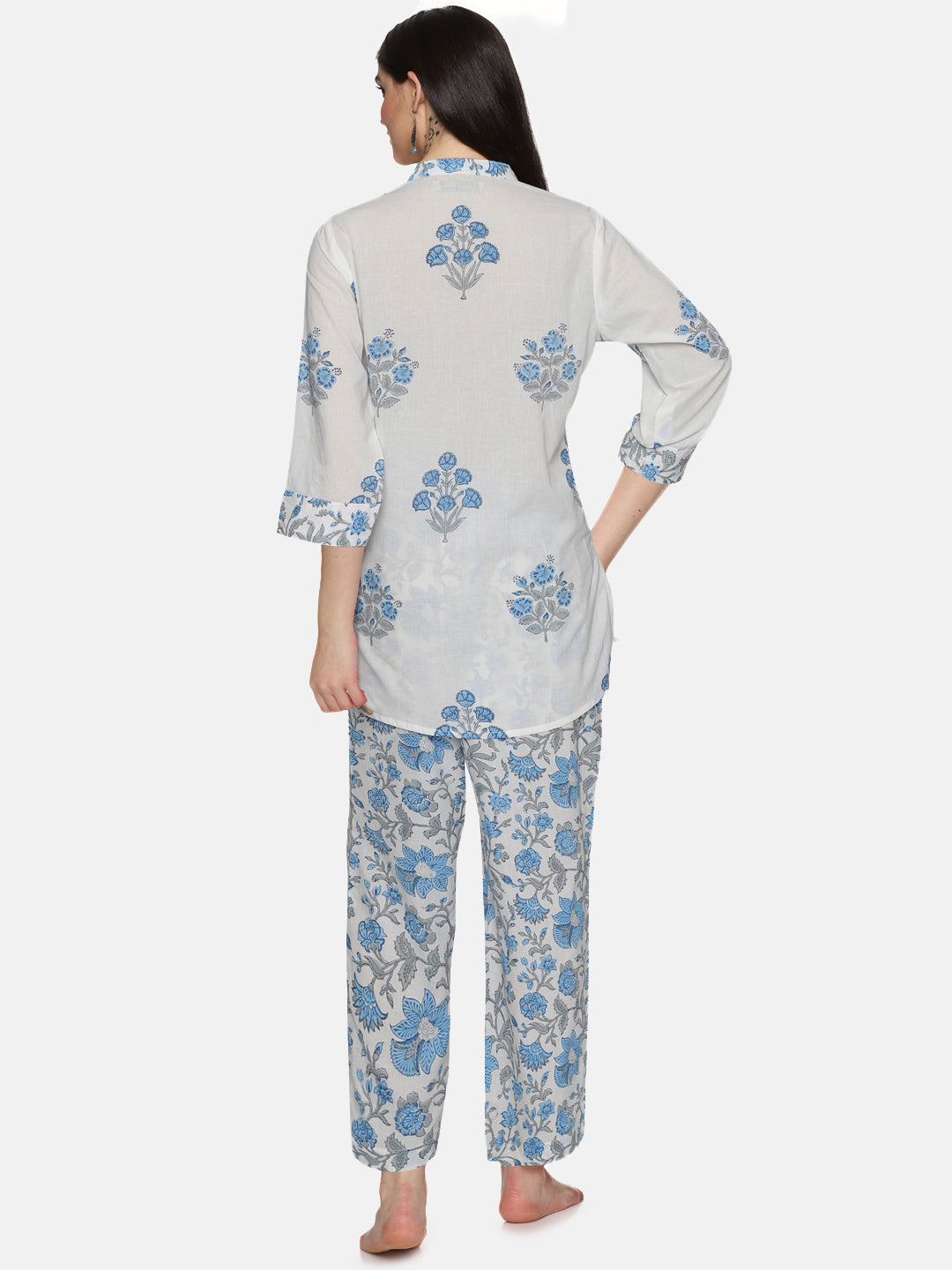 WHITE AND BLUE BLOCK PRINT LOUNGE WEAR