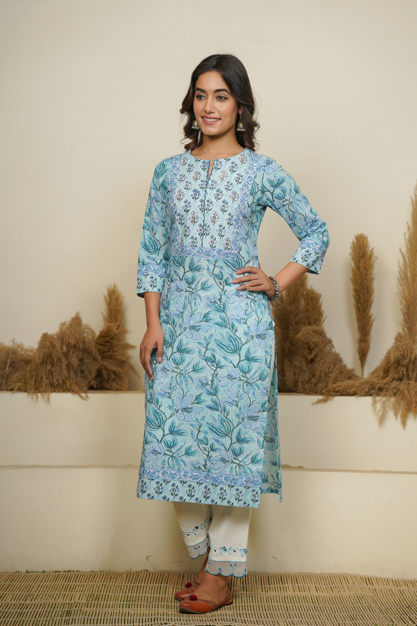 BLUE HAND BLOCK PRINTED STRAIGHT KURTA