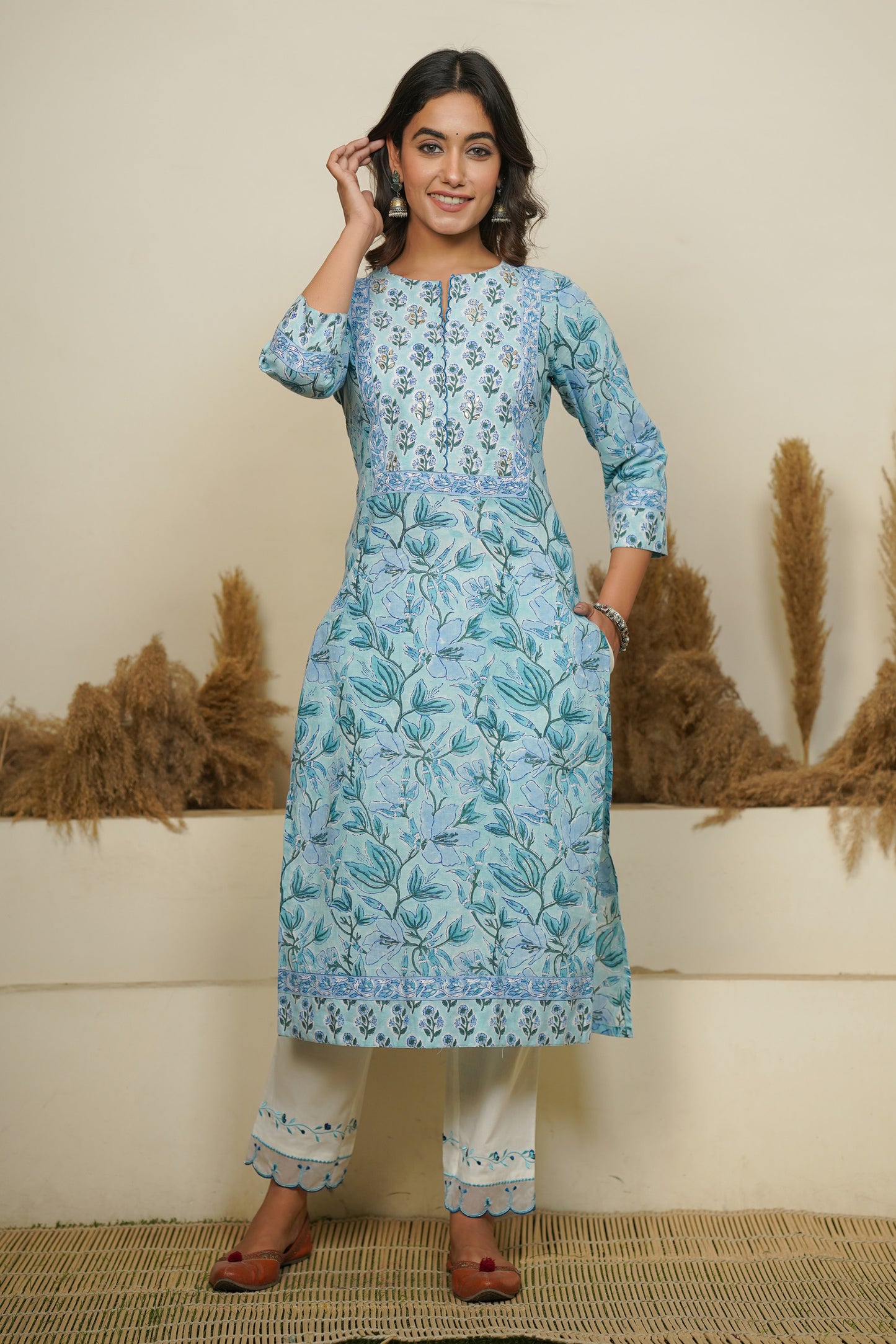 BLUE HAND BLOCK PRINTED STRAIGHT KURTA