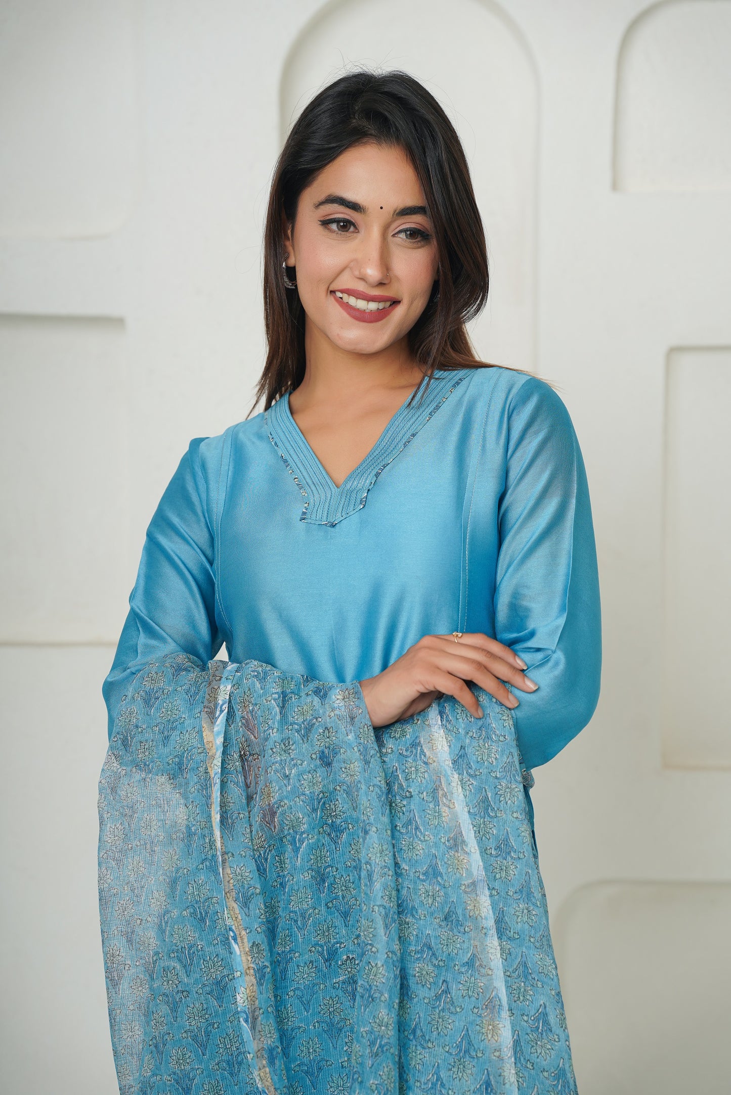 BLUE PURE CHANDERI PRINCESS LINE KURTA SET