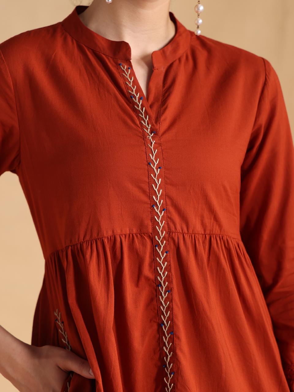 BROWN DRESS