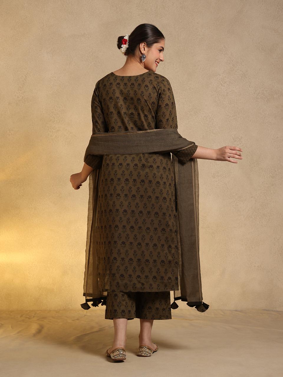Mehendi Full Suit