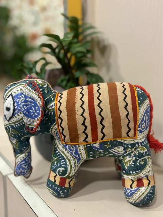 Show- Piece Elephant