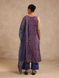 DARK BLUE SLEEVELESS SUIT